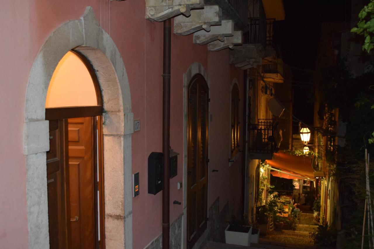 Casa Amelia - Charme In Taormina Villa Exterior foto